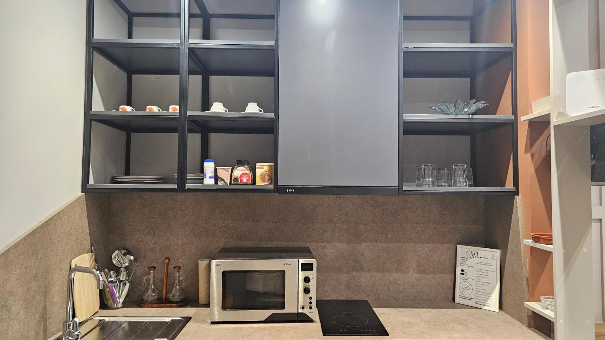 Tam Serviced Studio Apartments Next To Blloku ティラナ エクステリア 写真