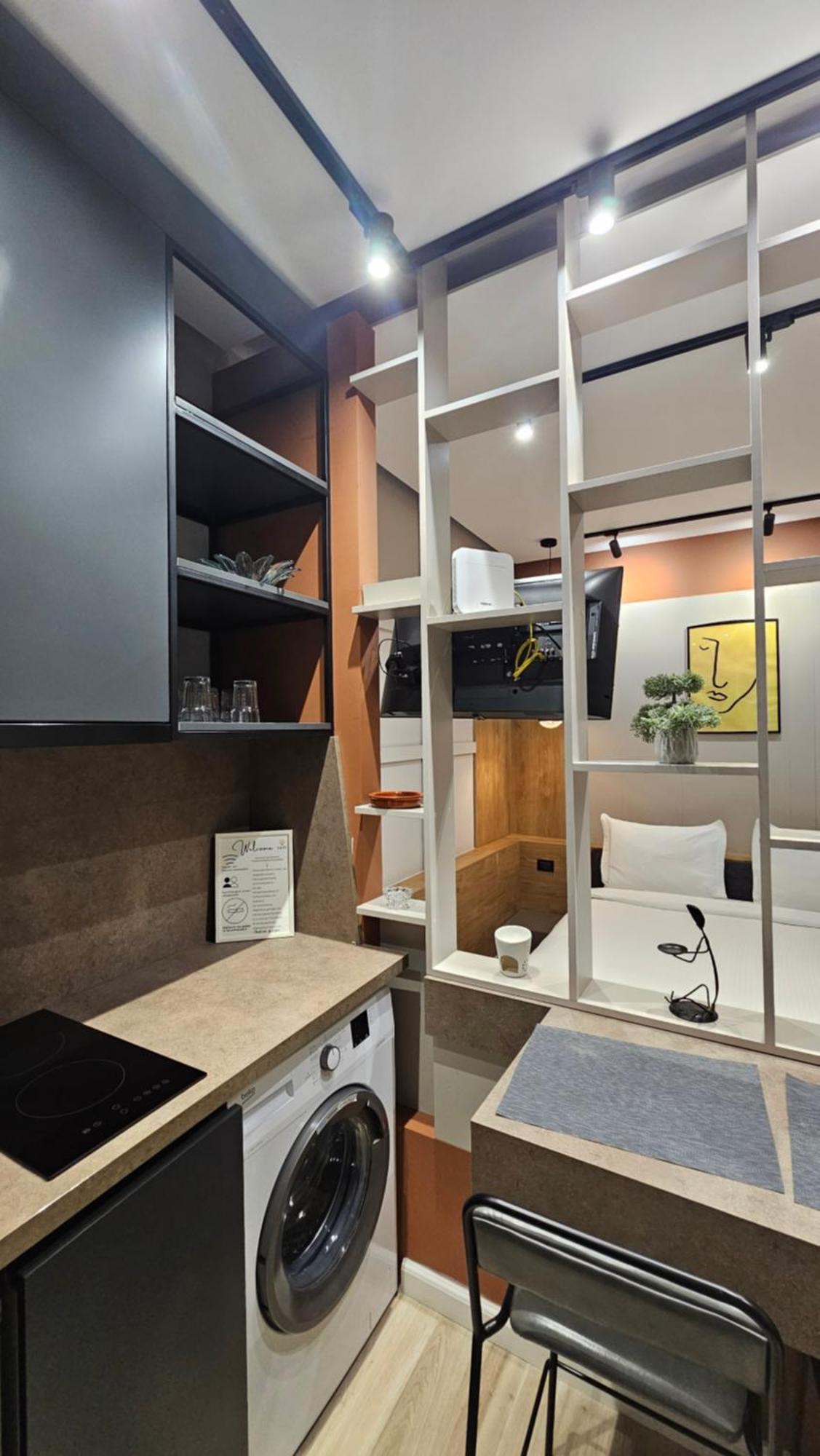 Tam Center Studio Apartment Next To Blloku No2 ティラナ エクステリア 写真