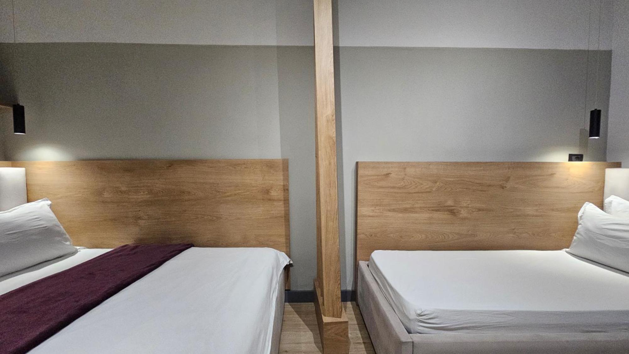 Tam Center Studio Apartment Next To Blloku No2 ティラナ エクステリア 写真