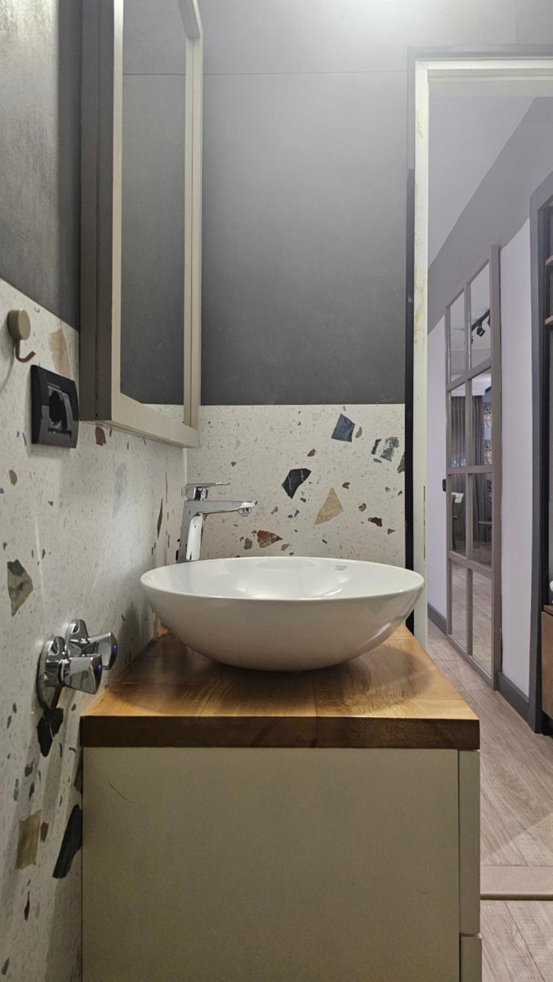Tam Serviced Studio Apartments Next To Blloku ティラナ エクステリア 写真
