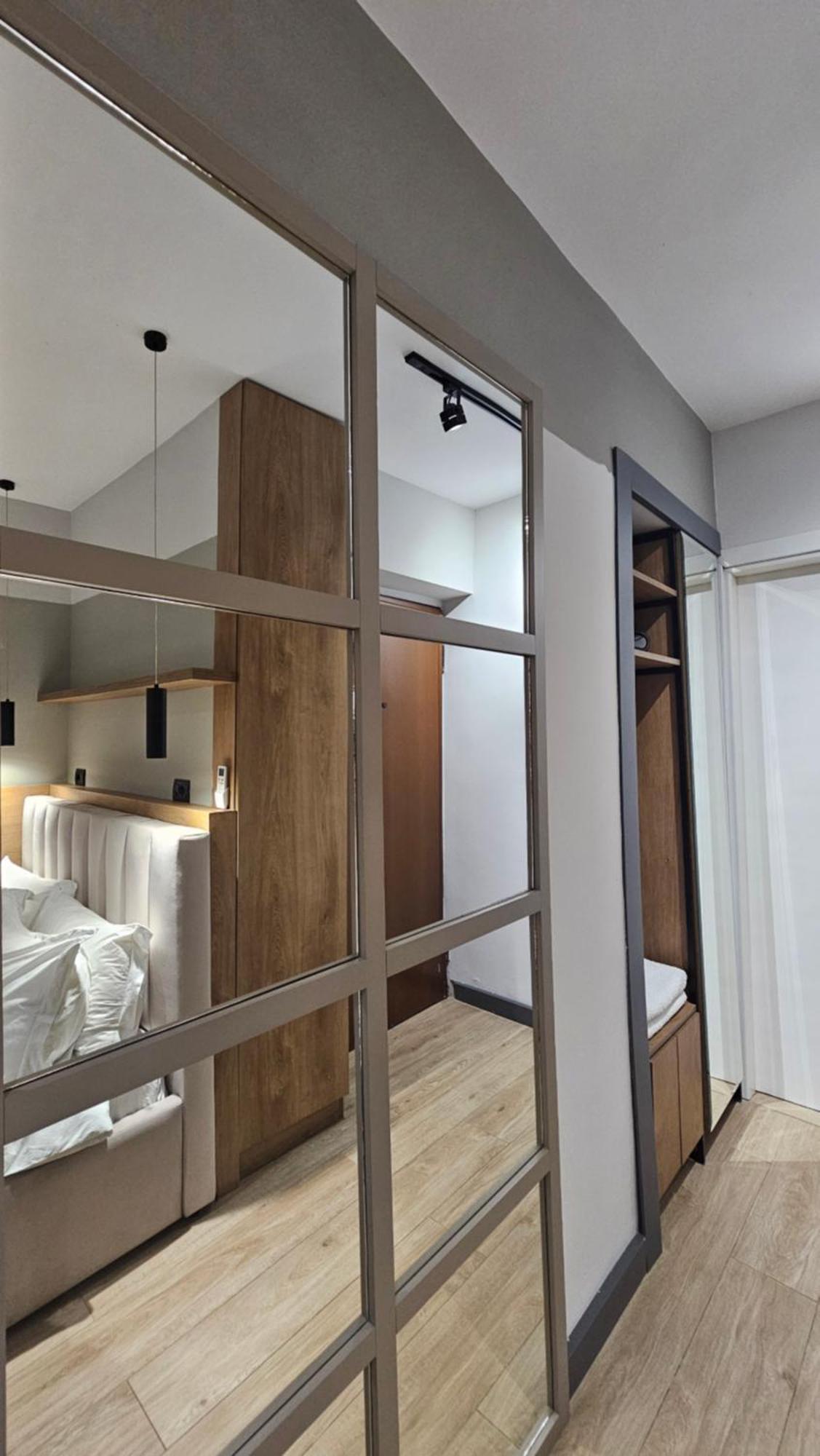 Tam Center Studio Apartment Next To Blloku No2 ティラナ エクステリア 写真
