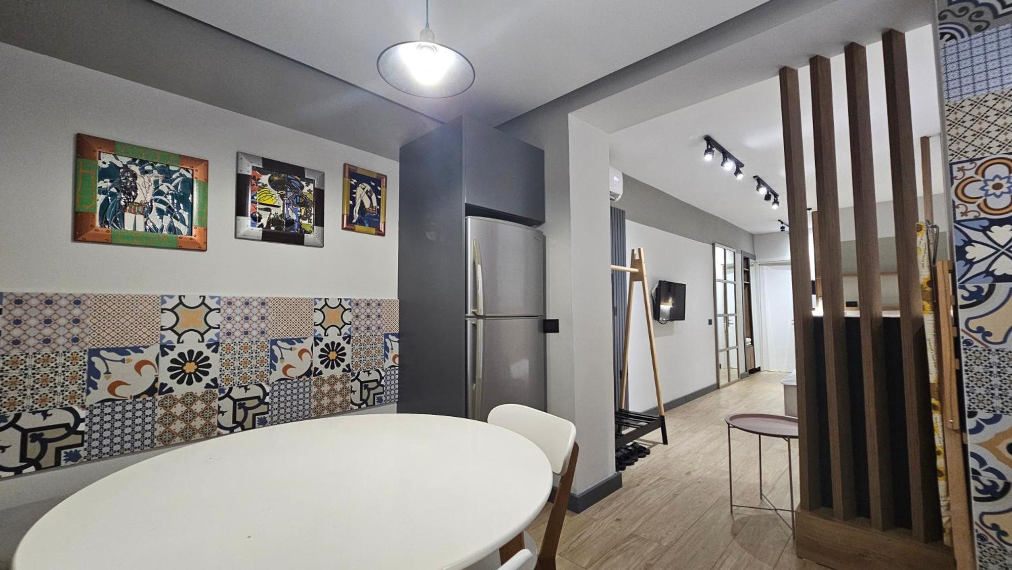 Tam Center Studio Apartment Next To Blloku No2 ティラナ エクステリア 写真