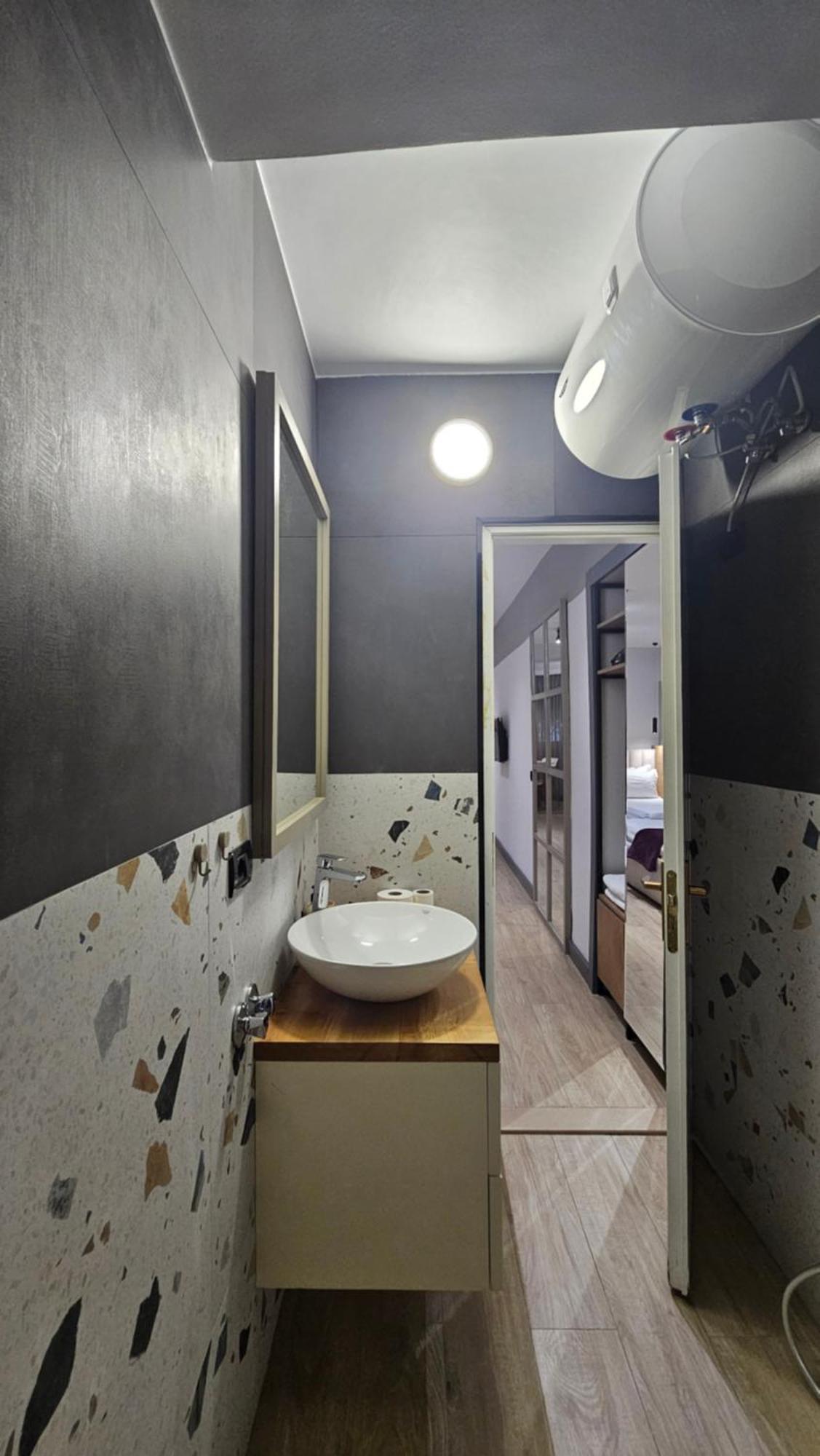 Tam Serviced Studio Apartments Next To Blloku ティラナ エクステリア 写真