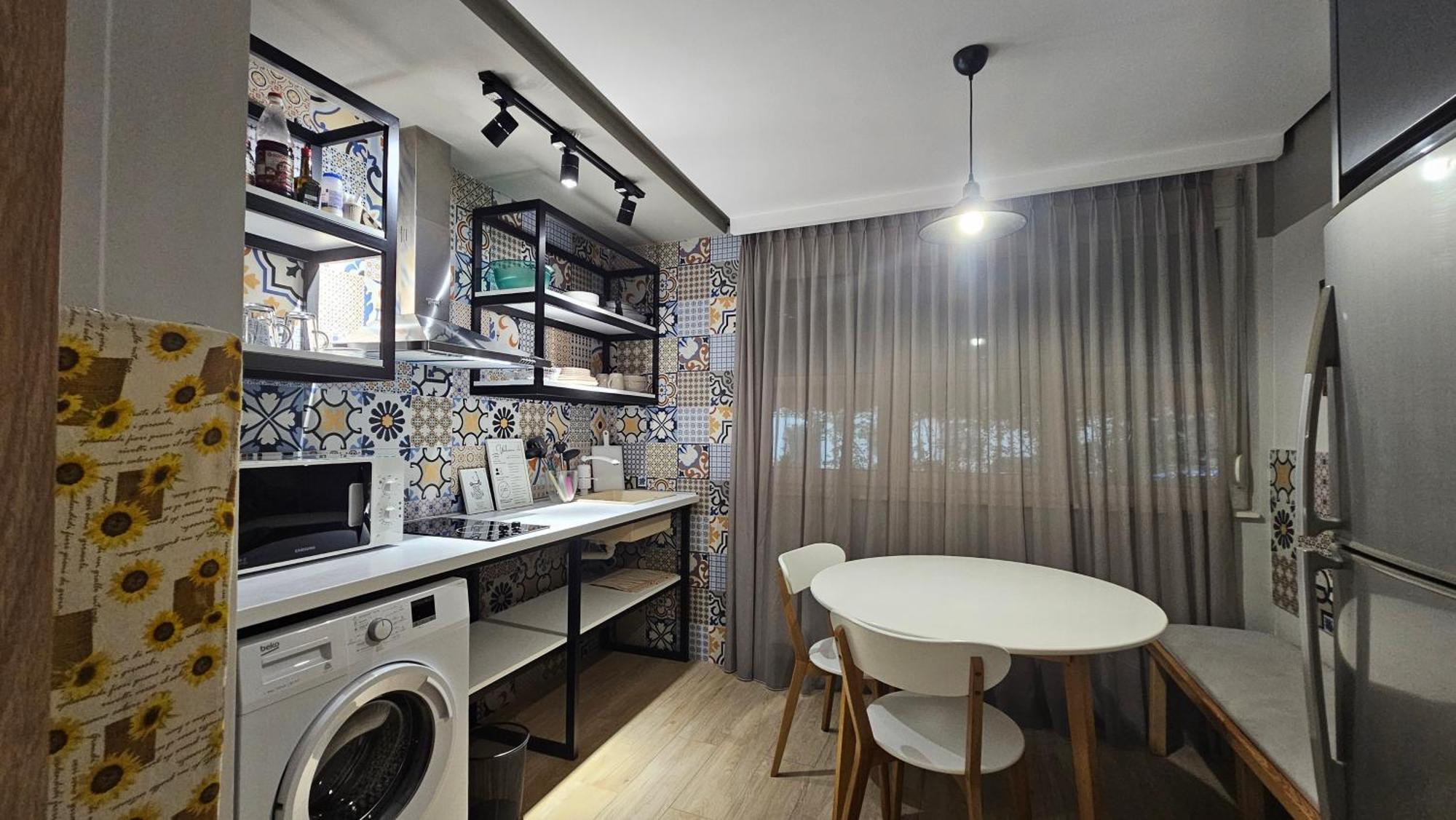 Tam Center Studio Apartment Next To Blloku No2 ティラナ エクステリア 写真